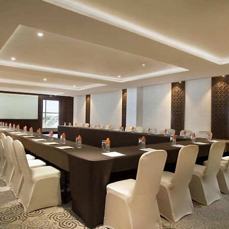 Four Points By Sheraton Macasar Exterior foto